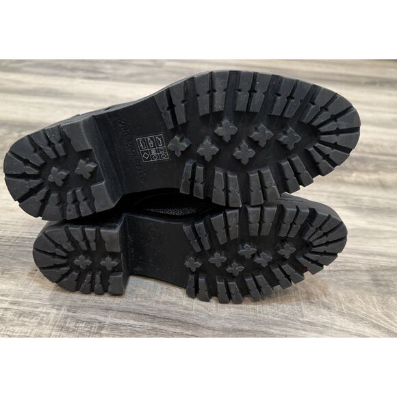 Karl Lagerfeld Paris Pippa Lug Sole Combat Boot size 6.5 - Picture 4 of 6